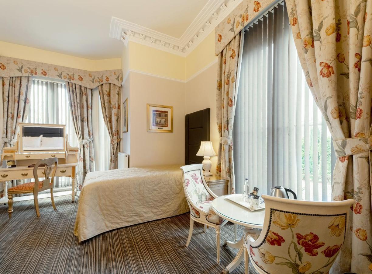 Charades Guest House Hereford Ngoại thất bức ảnh