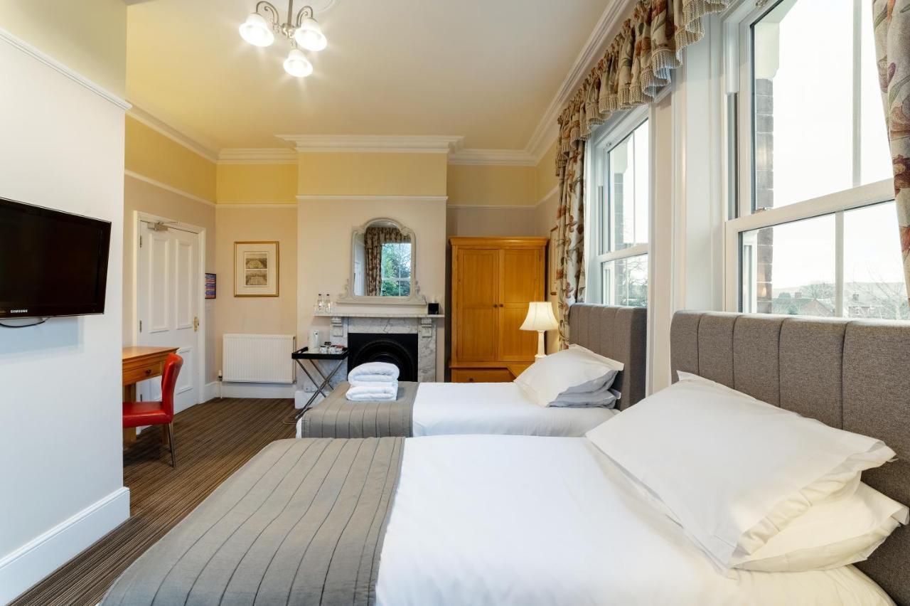 Charades Guest House Hereford Ngoại thất bức ảnh