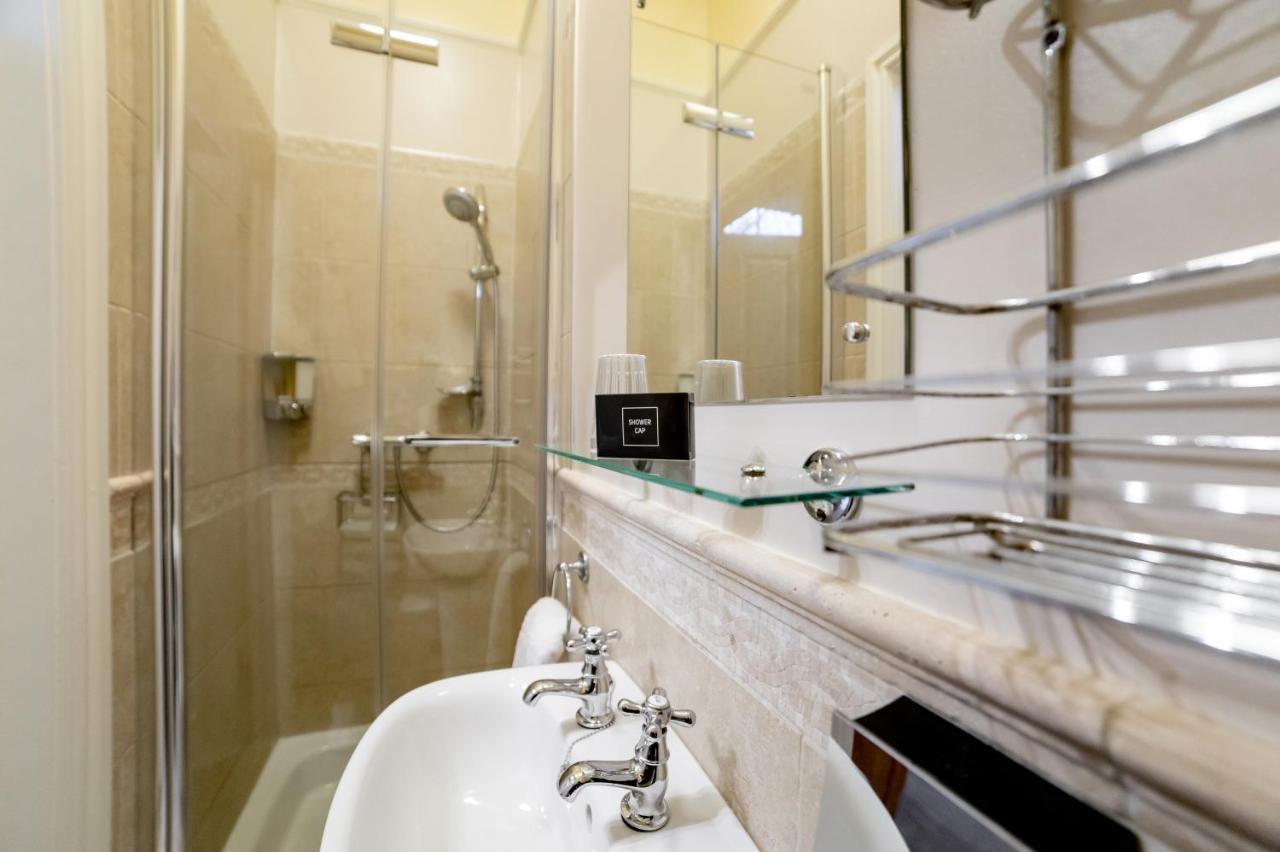 Charades Guest House Hereford Ngoại thất bức ảnh