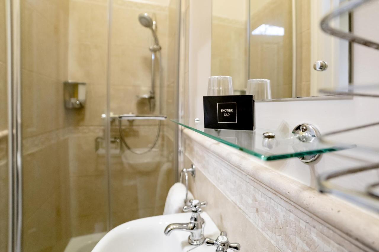 Charades Guest House Hereford Ngoại thất bức ảnh